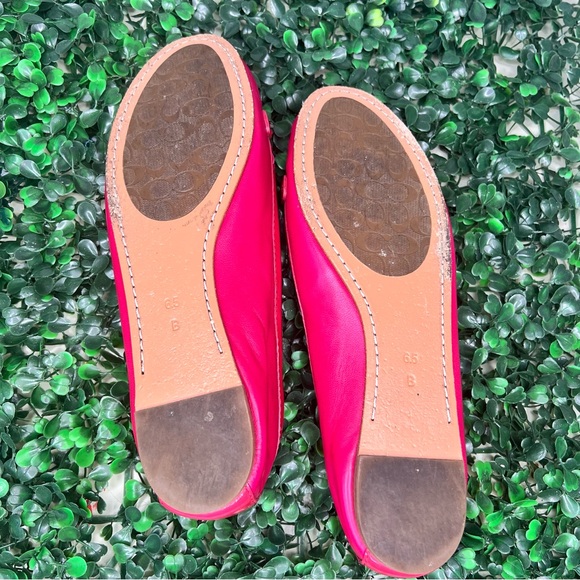 Coach Women's Pink Loafers with Gold Accents, Size: 6.5 - Picture 10 of 10